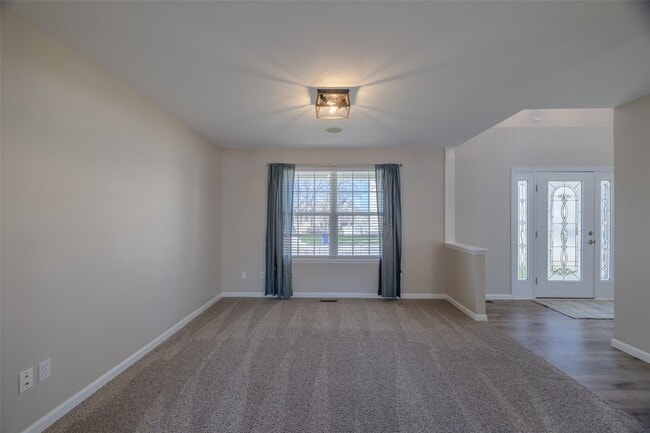 Building Photo - 1061 Dardenne Woods Dr