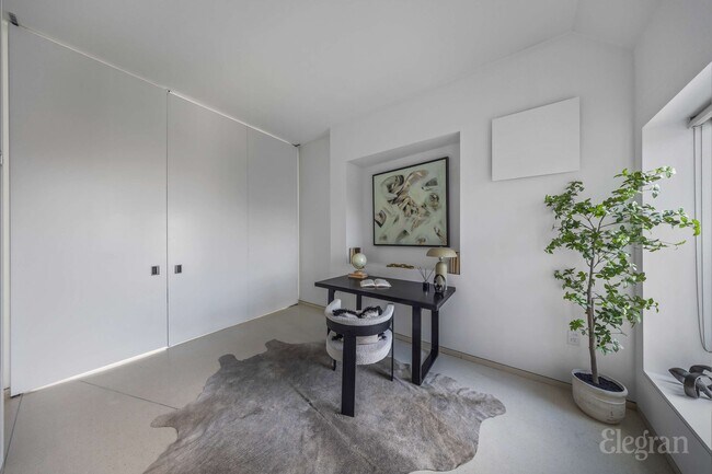 Building Photo - 100 11th Ave