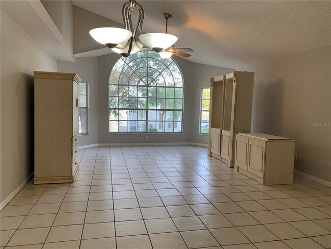 Building Photo - 5015 Laguna Bay Cir