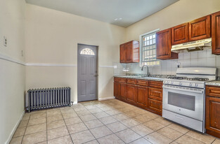 Building Photo - 166 Saint Pauls Ave