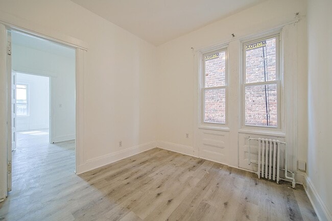 Building Photo - 5302 Hudson Ave
