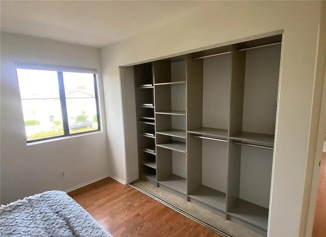 Primary Photo - 4852 Tiara Dr