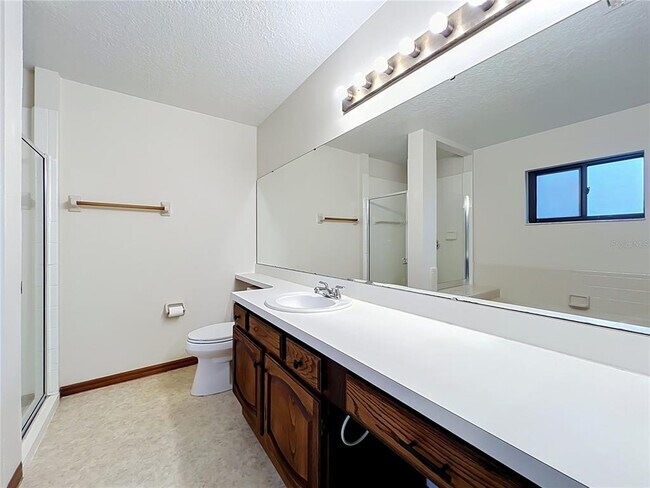 Building Photo - 4119 Waterview Loop