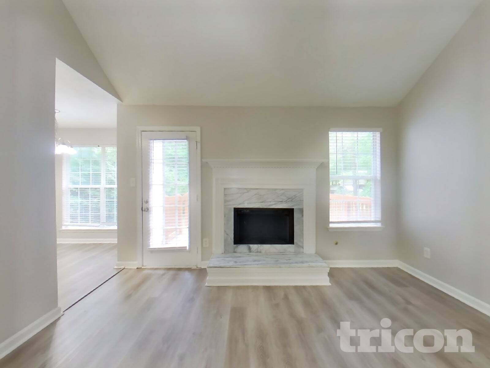 Building Photo - 65 Applewood Cir