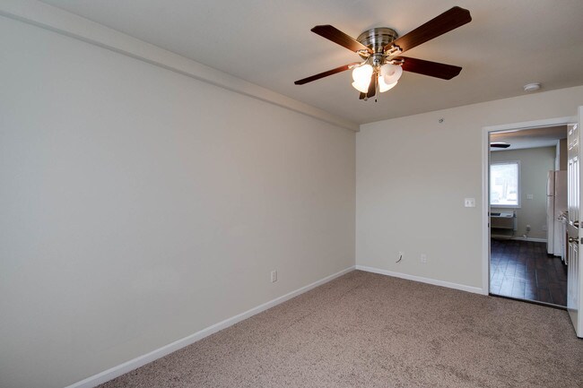 Building Photo - 1026 Bluemont Ave