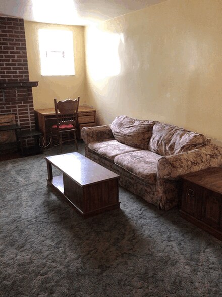 Building Photo - 514 Semple St