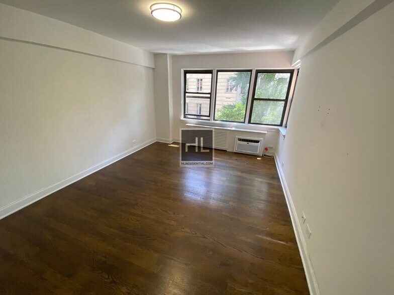 Building Photo - BEEKMAN PLACE
