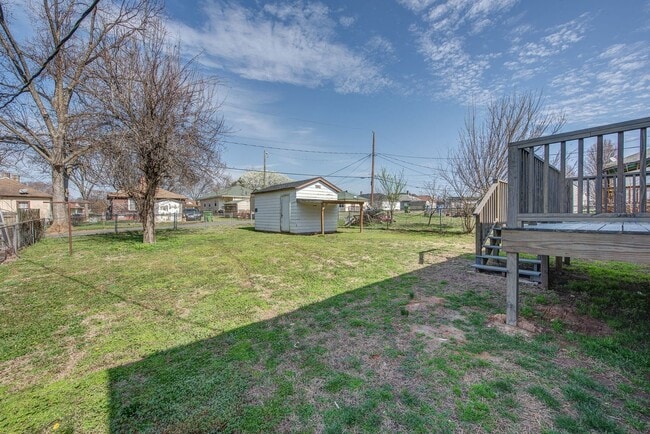 Building Photo - Fully Renovated 3-Bedroom Home with Modern Finishes – Only $1,675 a month!