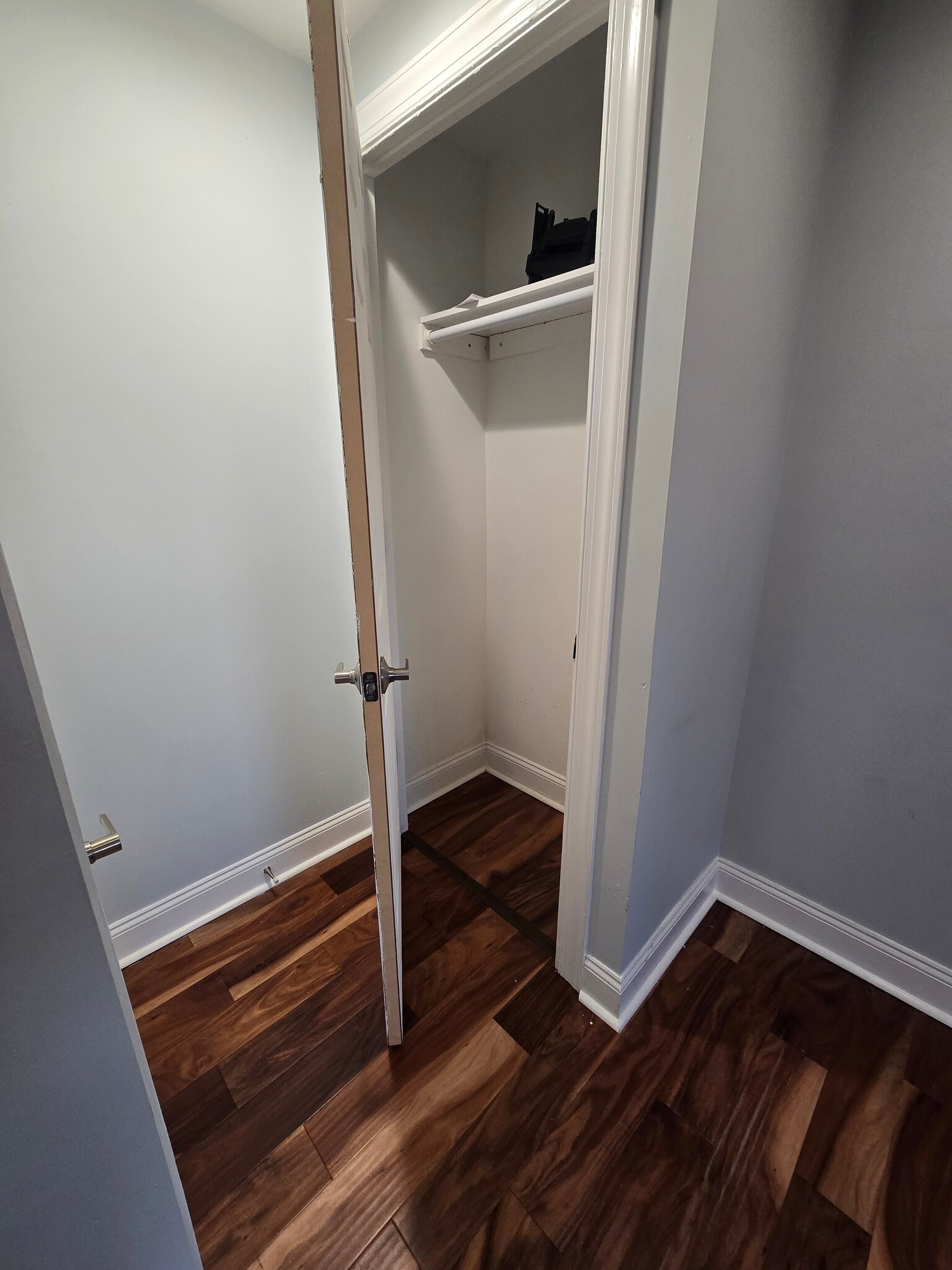 Building Photo - 4338 Coleridge St