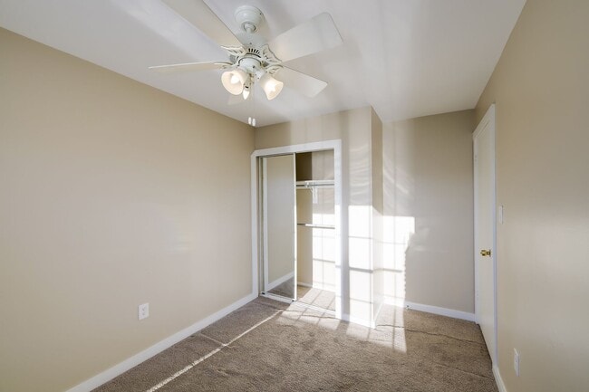 Building Photo - Beautiful Townhome Near Gunner's Lake in Germantown