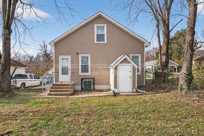 Building Photo - 5430 Hodiamont Ave