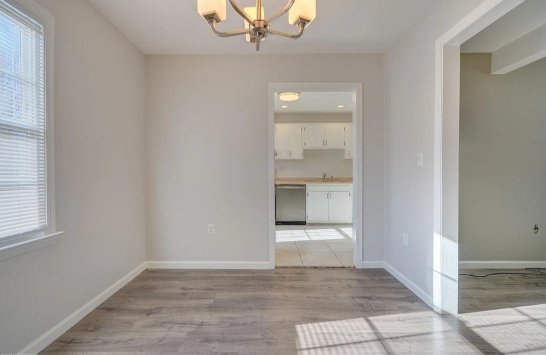 Dining room - 812 Cambridge Rd