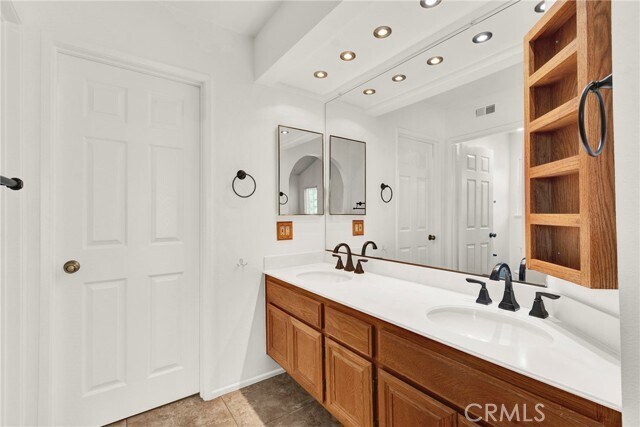 Building Photo - 11718 White Mountain Ct