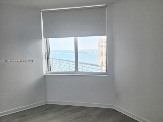 Building Photo - 325 S Biscayne Blvd