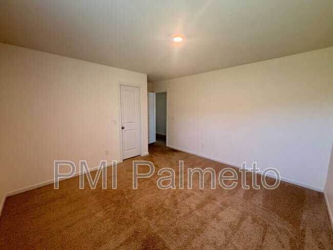 Building Photo - 417 Spearman Ct
