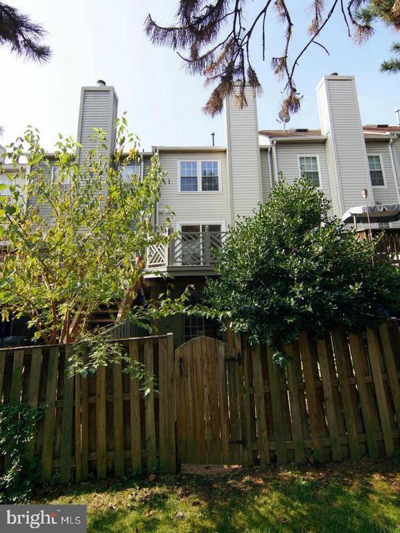 Building Photo - 6581 Cypress Point Rd
