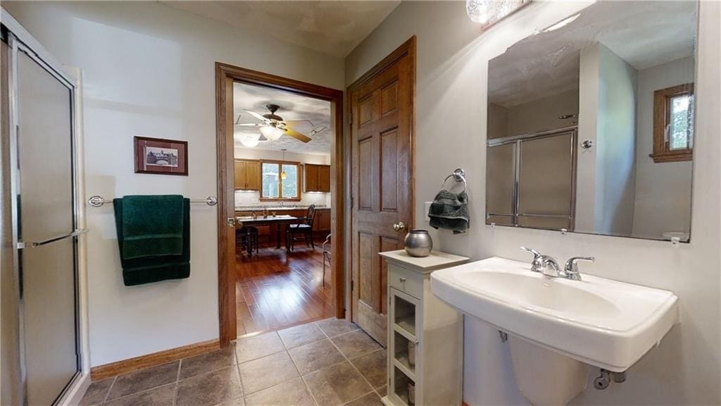 Building Photo - 121 Briarwood Dr