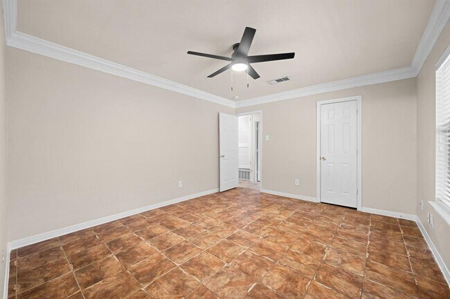 Building Photo - 2321 Bendridge Trail