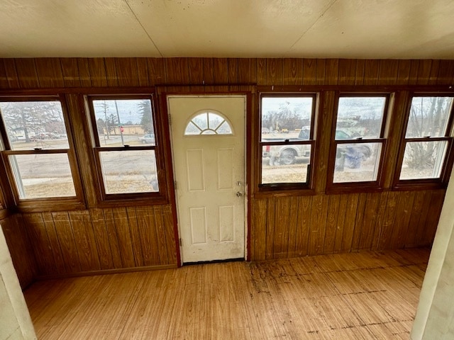 Building Photo - 504 E Washington Ave