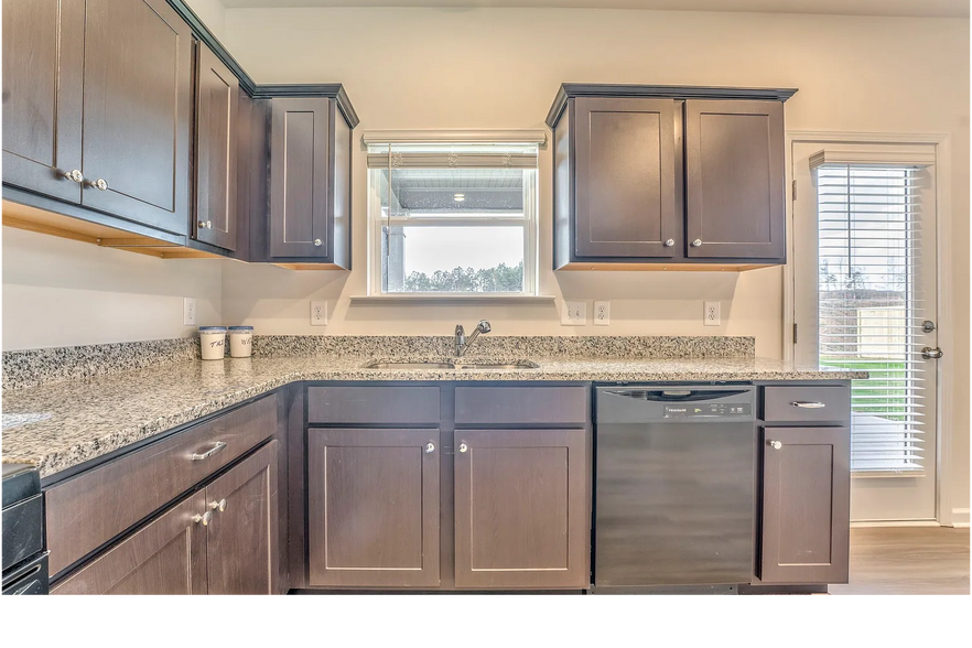 Building Photo - 59 Bennett Wy