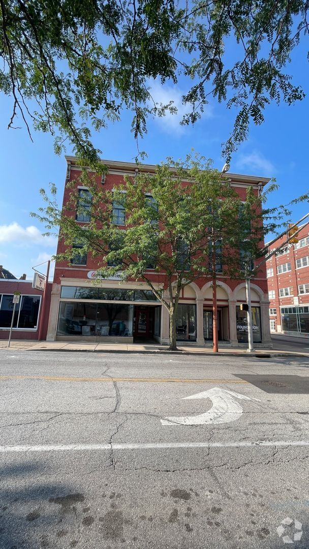 Building Photo - Downtown Lafayette Apartment