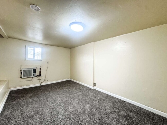 Building Photo - “1-Bedroom, 1-Bath Apartment in Yuma”