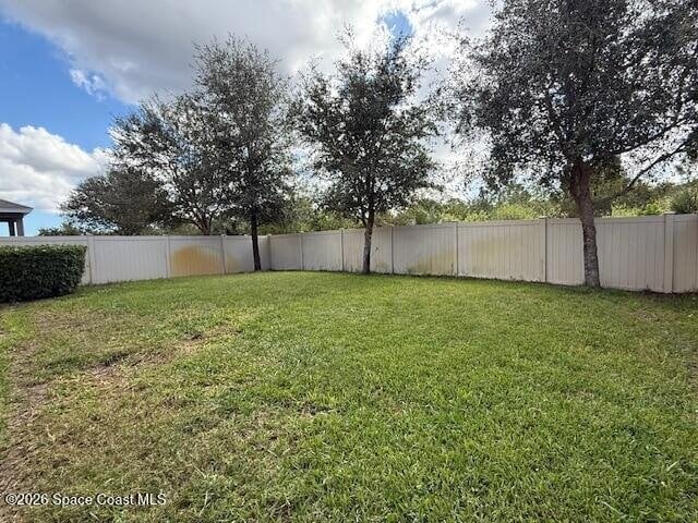 Building Photo - 323 Moray Dr