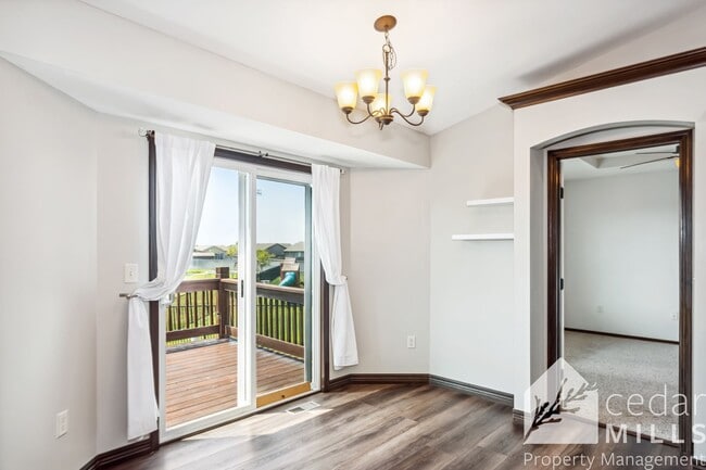 Building Photo - 5 Bedroom in Derby