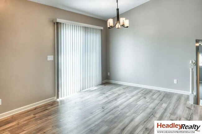 Building Photo - Beautiful Home For Rent in Gretna School District