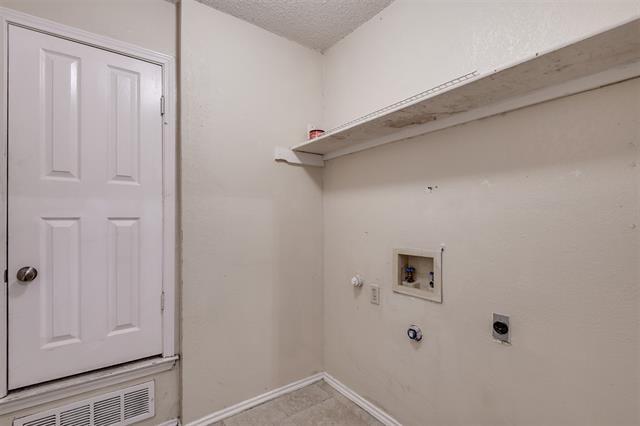 Building Photo - 952 Freshwood Ct