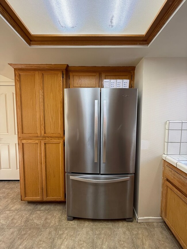 Building Photo - Single Story Home Located in The Gated Community of Hidden Pines