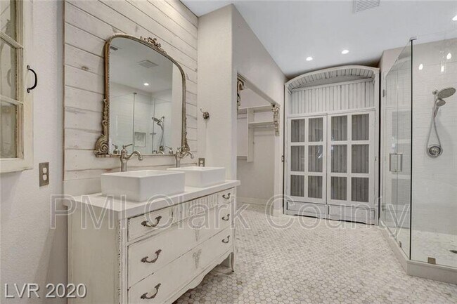 Building Photo - 2770 Sweet Willow Ln