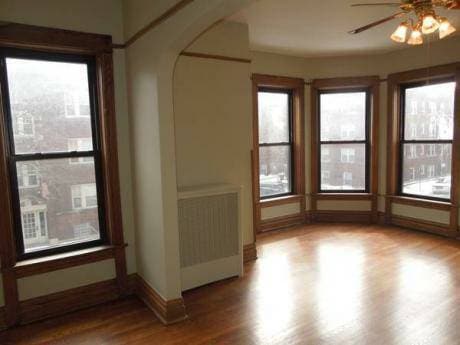Building Photo - 3501 N Janssen Ave