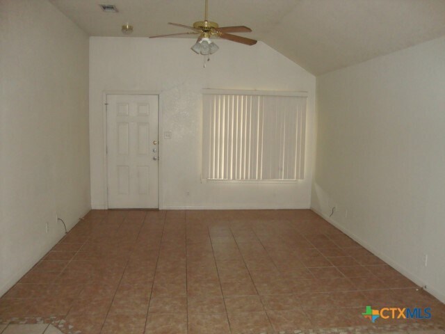 Building Photo - 4606 John David Dr