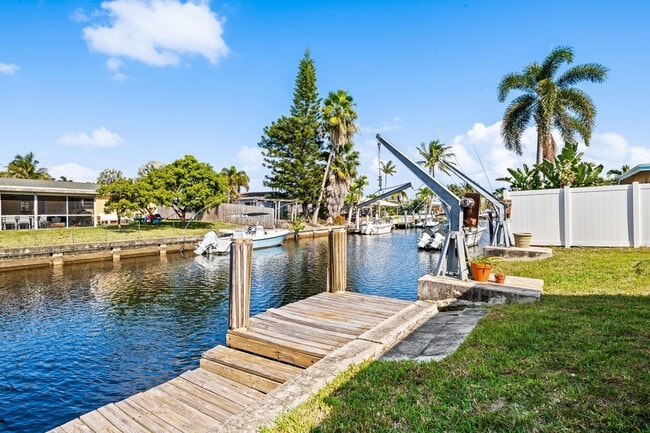 Building Photo - 1601 NE 63rd St