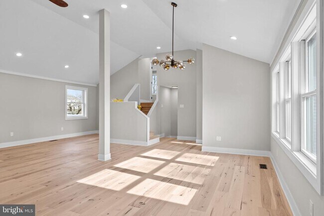 Building Photo - 271 Stoopville Rd