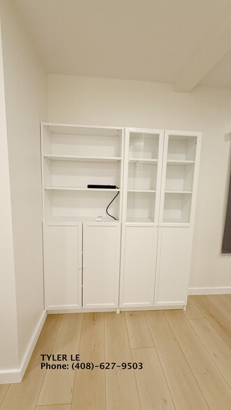 Building Photo - 6125 Fremont St