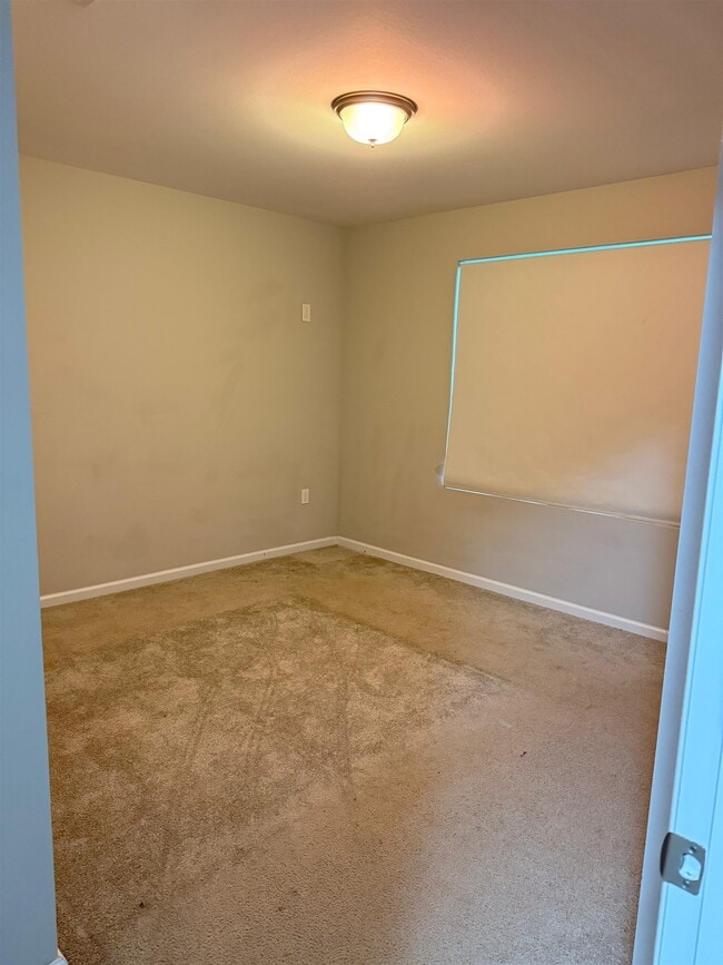 Building Photo - 6174 Jordans Pass Dr