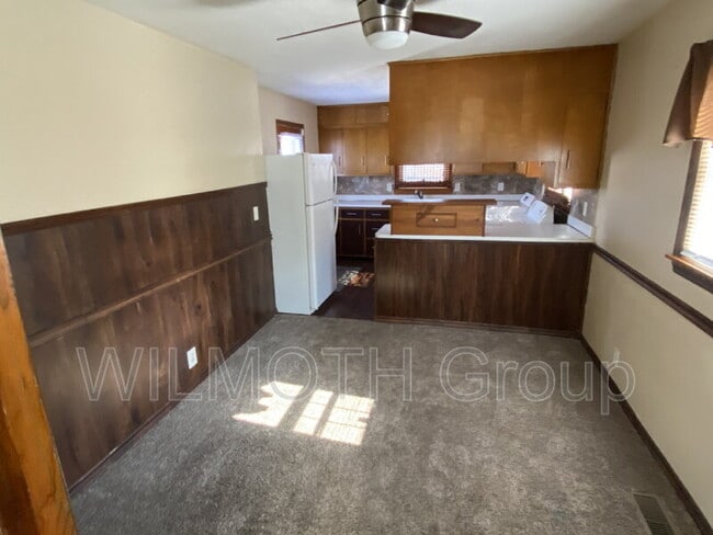 Building Photo - 1404 Walton St