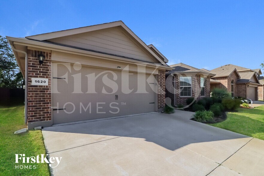 Building Photo - 1620 Berckmans Rd