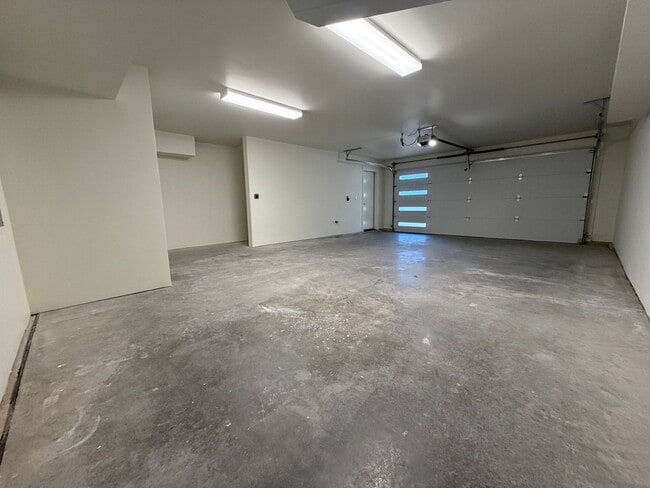 Building Photo - 1790 Co Rd 203