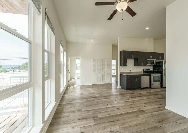 Building Photo - Evergreen Multiplex