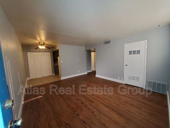 Building Photo - 632 N Shields St