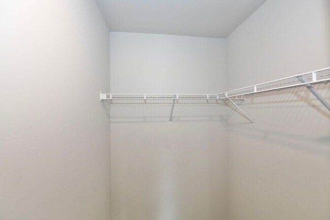 Building Photo - 574 Amarante Cir