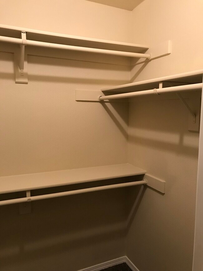 Walk in closet in Main bedroom - 3013 Main St