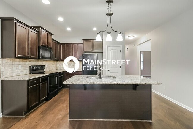 Building Photo - 3 Bedroom Pet-Friendly Home in CLAYTON, NC with Main Street Renewal