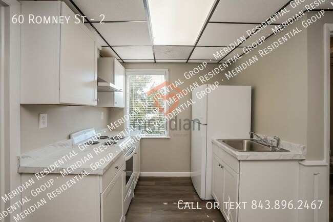 Building Photo - 60 Romney St