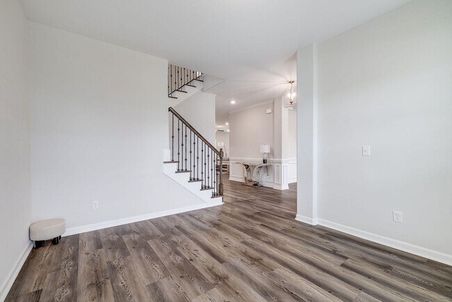 Building Photo - 42 Brookhaven Dr