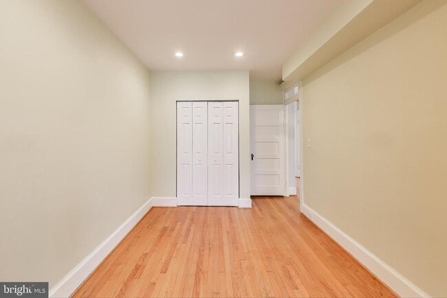 Building Photo - 628 Madison St NW