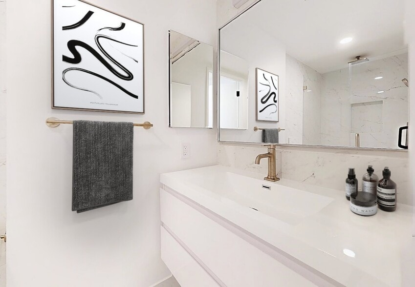 Building Photo - Lafayette Street